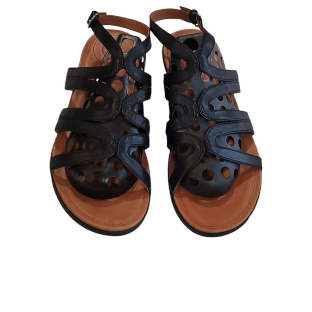 Flitflop strata  black gladiator sandals size 8